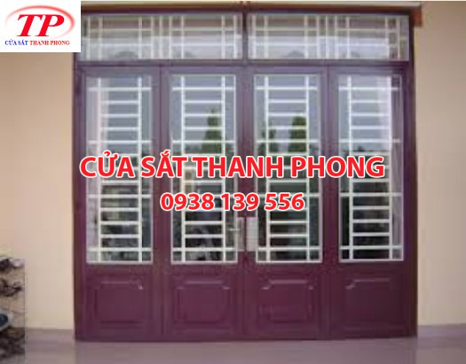 Cửa sắt pano lắp đặt tại hcm