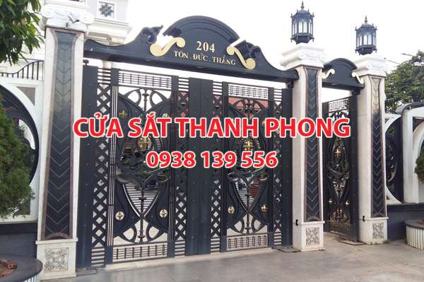 Mẫu cổng sắt CNC đẹp nghệ thuật