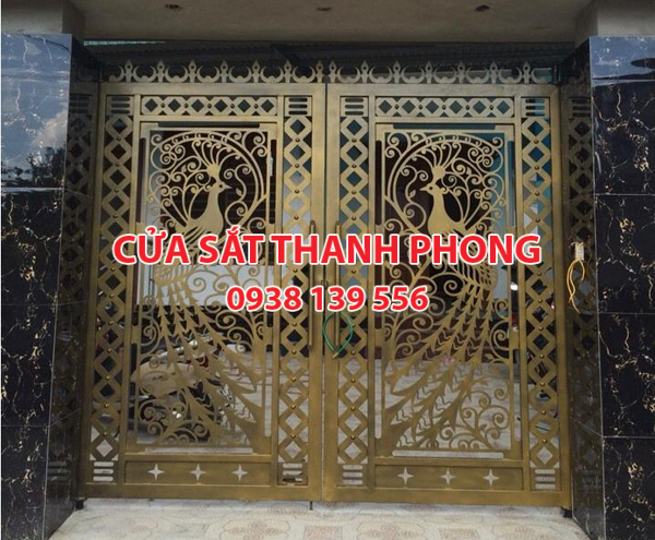 Mẫu cổng sắt CNC đẹp nghệ thuật