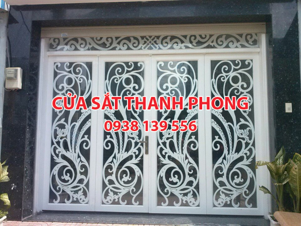 Mẫu cổng sắt CNC đẹp nghệ thuật