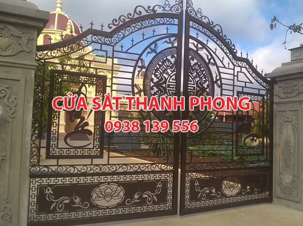 Mẫu cổng sắt CNC đẹp nghệ thuật