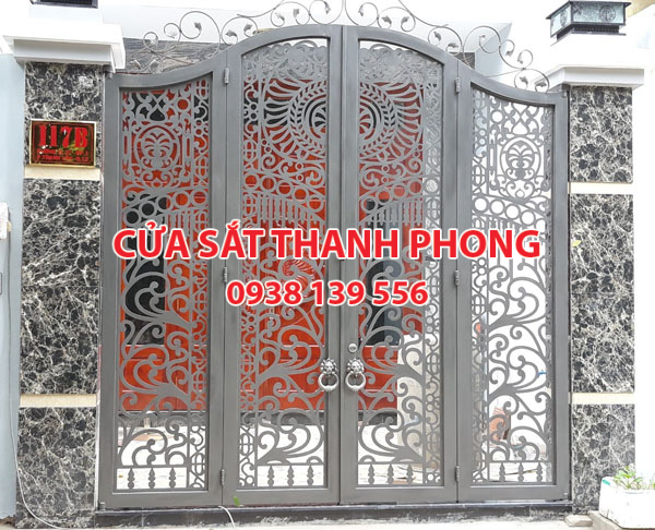 Mẫu cổng sắt CNC đẹp nghệ thuật