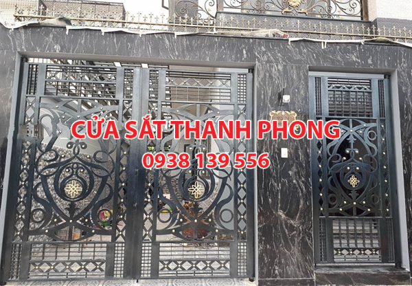 Mẫu cổng sắt CNC đẹp nghệ thuật