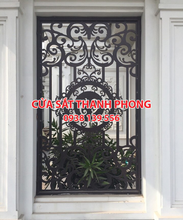 Mẫu cổng sắt CNC đẹp nghệ thuật