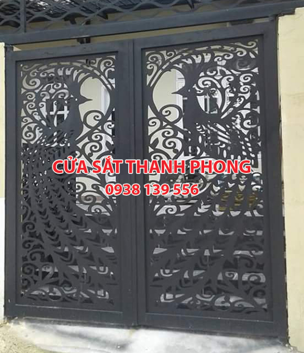 Mẫu cổng sắt CNC đẹp nghệ thuật