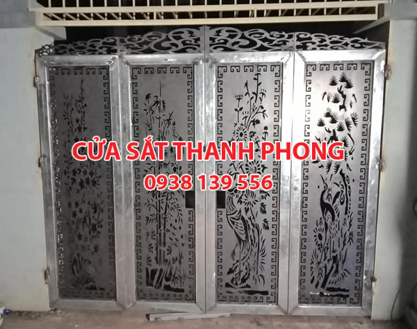Mẫu cổng sắt CNC đẹp nghệ thuật